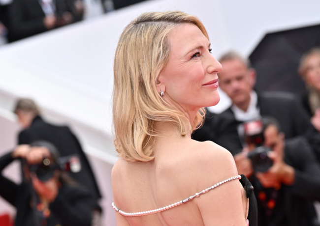 Jaké šperky na léto? Inspirujte se perlovými trendy